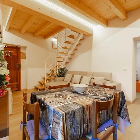 La Casa Della Musica Appartement *