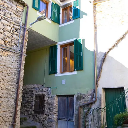 La Casa Della Musica * Carpasio
